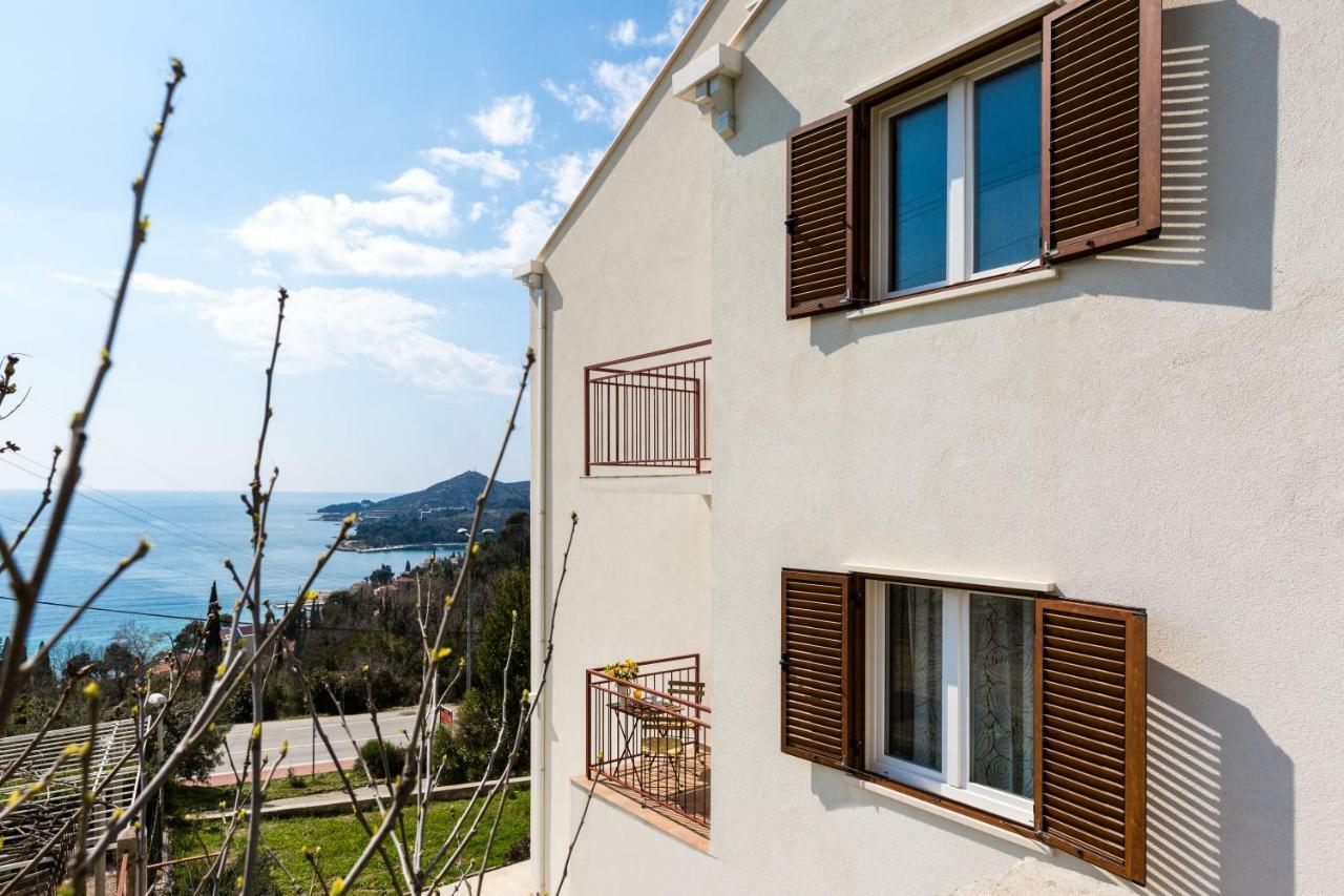 Villa Pergola-Apartment Toni Млини Екстер'єр фото